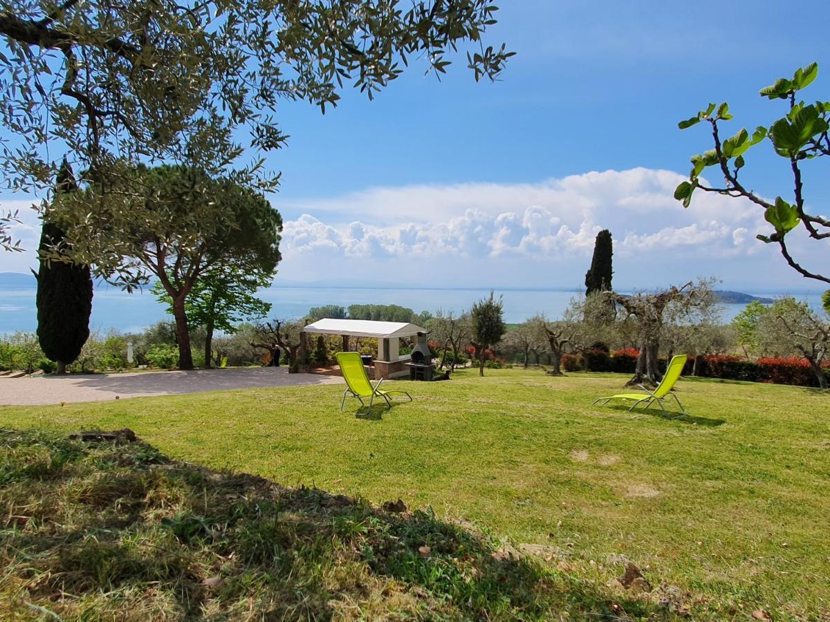 Antico Casale Tiravento Aparthotel Passignano sul Trasimeno Ngoại thất bức ảnh