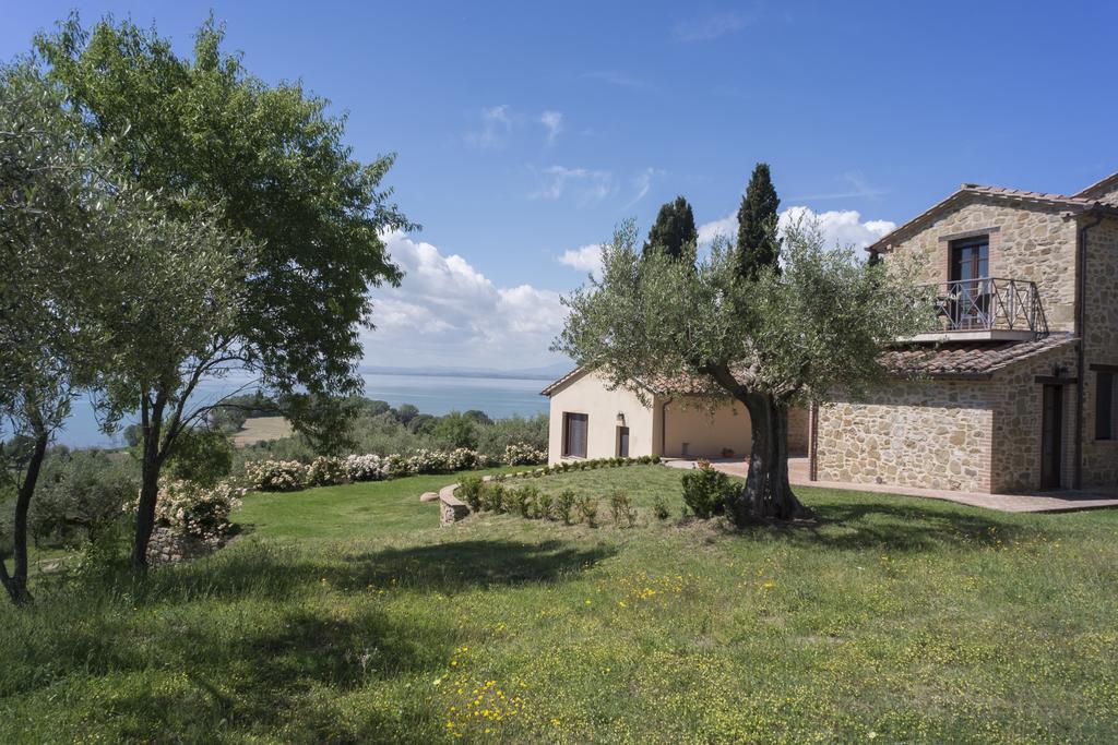 Antico Casale Tiravento Aparthotel Passignano sul Trasimeno Ngoại thất bức ảnh